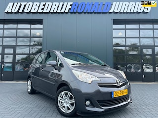 Toyota Verso-S 1.3 VVT-i Aspiration NL.Auto/Climatronic/Cruise-control/Trekhaak/Lmv/Nieuwe Apk