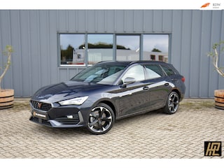 Cupra Leon 1.4 e-Hybrid Business * SoH 92% * Camera * 18" * ACC * ECC * Stuurverwarming * Sportkuipen * Top conditie