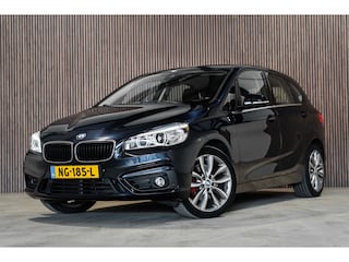 BMW 2-serie Tourer 220i Leder PDC Automaat Stoelverwarming