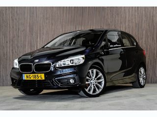 BMW 2-serie Tourer 220i Leder PDC Automaat Stoelverwarming