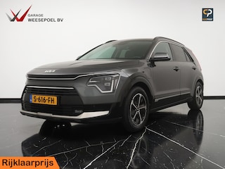 Kia Niro 1.6 GDi PHEV Plug-in DynamicPlusLine 183PK - Navigatie - Camera - Climate control - Lederen bekleding - Stoelverwarming - Trekhaak - Fabrieksgarantie tot 01-2030