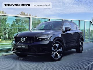 Volvo XC40 2.0 B4 Plus Dark Mild hybrid, Automaat, Trekhaak semi elektrisch, Stoelverwarming, Stuurverwarming, Parkeercamera. 19 inch wielen met all-season banden