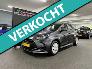 Toyota Yaris 1.5 VVT-i Active/ Eerste eigenaar/ Nederlandse auto/ Airco/ Achteruitrijcamera