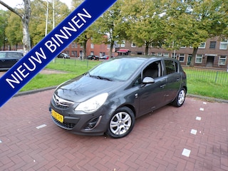 Opel Corsa 1.2-16V Selection