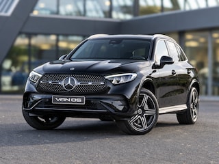 Mercedes-Benz GLC 300e 4MATIC AMG Line | Trekhaak | Winterpakket | Memory | Sfeerverlichting