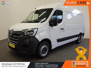 Renault Master T33 2.3 dCi 135PK L2H2 Airco Cruise control Parkeersensoren Navigatie Trekhaak