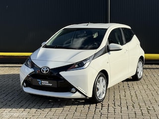 Toyota Aygo 1.0 VVT-i x-play AIRCO | BLUETOOTH | TOPSTAAT |
