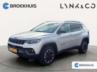 Jeep Compass 4xe 240 Plug-in Hybrid Electric Trailhawk | Achteruitrijcamera | Adapt. Cruise | Parkeerverwarming | Apple Caplay\Android Auto |