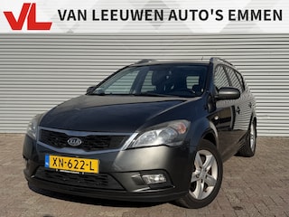 Kia Ceed cee'd 1.4 CVVT X-ecutive | Nieuw Binnen! | Trekhaak | Clima | Lichtmetaal
