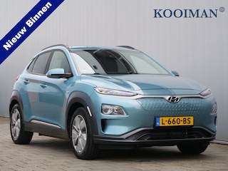 Hyundai Kona EV Comfort Smart 64 kWh 204 Pk Automaat Navigatie / DAB / Apple Carplay / Camera / Trekhaak
