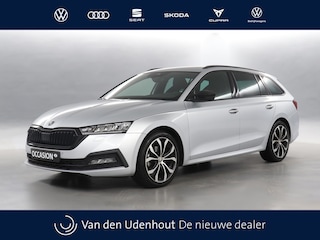 Skoda Octavia Combi 1.5 e-TSI 150pk Business Edition Plus DSG / Navigatie / Stoelverwarming / Camera / Trekhaak