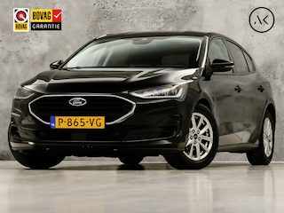 Ford Focus 1.0 EcoBoost Sport (APPLE CARPLAY, GROOT NAVI, CLIMATE, CAMERA, SPORTSTOELEN, CRUISE, PARKEERSENSOREN, NIEUWSTAAT)
