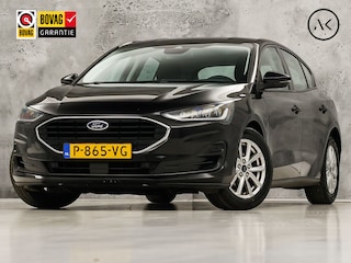 Ford Focus 1.0 EcoBoost Sport (APPLE CARPLAY, GROOT NAVI, CLIMATE, CAMERA, SPORTSTOELEN, CRUISE, PARKEERSENSOREN, NIEUWSTAAT)