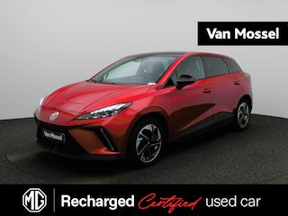 MG 4 Long Range Luxury 64 kWh | Navi | CarPlay | 360 Camera | Afn. Trekhaak | Zwart Dak | Stoelverwarming |