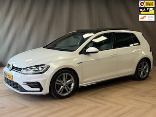 Volkswagen Golf 1.4 TSI Highline R-Line DSG PANORAMADAK VIRTUAL DISPLAY APPLE CARPLAY NAVIGATIE PDC CRUISE STOELVERWARMING AIRCO