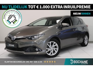 Toyota Auris 1.8 Hybrid Dynamic | Camera | Navigatie | Cruise control | Lichtmetaal | Trekhaak | Key-Less |