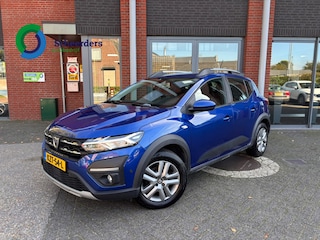 Dacia Sandero Stepway 1.0 TCe 90 Comfort | Achteruitrijcamera | Climate | Keyless Start | NAVI |