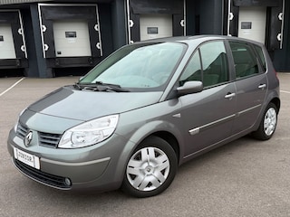 Renault Scénic 2.0-16V Tech Line AUTOMAAT/CLIMA/APK24-05-2027