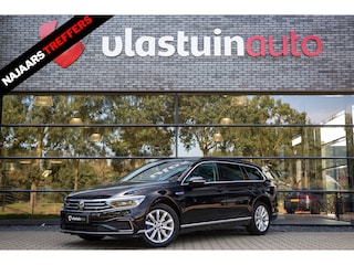 Volkswagen Passat Variant 1.4 TSI PHEV GTE Business , Achteruitrijcamera, Adaptive Cruise, Apple Carplay,