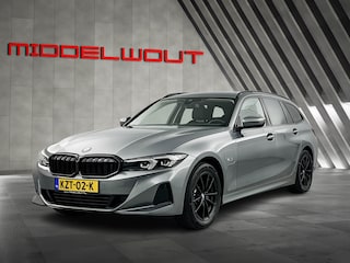 BMW 3-serie Touring 320e 204 PK Shadow-line Curved-Scherm El.Trekhaak/M-Sport-Stoelen