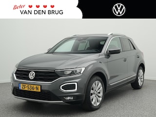 Volkswagen T-Roc 1.5 TSI Sport 150 PK DSG Automaat | Stoelverwarming | Adaptieve Cruise | Achteruitrijcamera | Trekhaak |