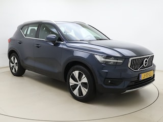Volvo XC40 T5 Recharge Business Pro / Stoel-Stuur verwarming / Trekhaak / Navi / Bluetooth / Pdc camera / Adaptieve cruise / Blis.