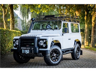 Land Rover Defender 2.2 D SW 90" SE Nieuw Lier Roofrack
