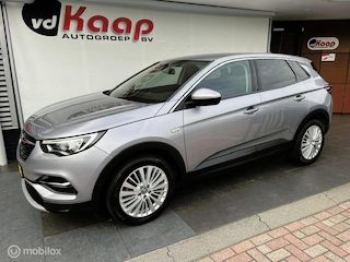 Opel Grandland X 1.2 Turbo Business Executive