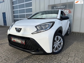 Toyota Aygo 1.0 VVT-i MT Envy AIRCO / ADAP.CRUISECONTROL / APPLE CARPLAY /