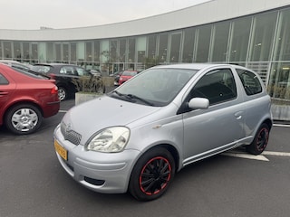 Toyota Yaris 1.3 VVT-i Sol