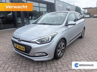Hyundai i20 1.2 HP i-Motion Premium | Climate controle | Trekhaak | Cruise controle | Panoramadak | Parkeersensoren | Lichtmetalen velgen | Boordcomputer |