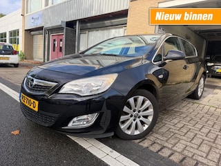 Opel Astra 1.6 Turbo Cosmo 180PK NETTE AUTO RIJDT GOED APK 10-2027