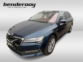 Skoda Superb Combi 1.4 TSI iV 218pk Lauran & Klement | Leder | Pano dak | Trekhaak