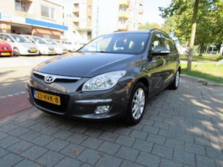Hyundai i30 1.6 I CVVT CROSSWAGON Style