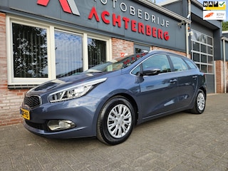 Kia Ceed Cee'd Sportswagon 1.6 GDI Comfort Pack Trekhaak! Airco! Cruise Control! NAP! Dealer Onderhouden!