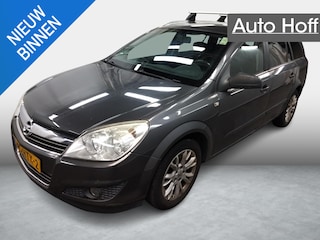 Opel Astra Wagon 1.4 Business | Navi | Airco | Cruise Control | LMV | PDC | Trekhaak | Privacy Glass | APK tot 02-03-2027!