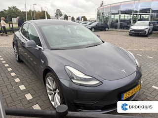 Tesla Model 3 Long Range AWD 75 kWh l Panoramadak l 360gr Camera l Stoelverwarming l Elektr. Stoel l Navigatie l Lederen interieur l