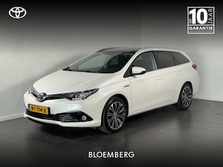 Toyota Auris Touring Sports 1.8 Hybrid Trend | Panoramadak | Trekhaak | Navigatie |