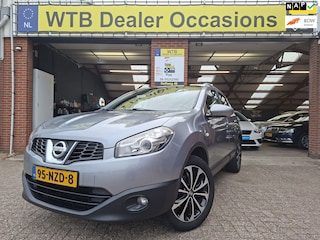 Nissan Qashqai 1.6 Connect Edition, Panodak, Navi, Trekhaak, dealer onderhouden