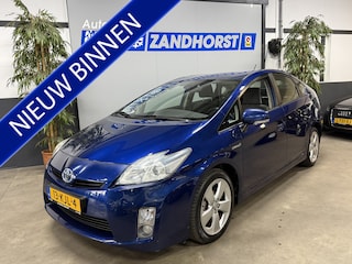 Toyota Prius 1.8 Aspiration // Cruise // 17 inch // Ecc