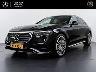 Mercedes-Benz E-klasse 300 e 4MATIC AMG Line | Distronic Cruise Control | Panorama - Schuifdak | 20" Multispaaks AMG velgen | 360° Camera | Sfeerverlichting | Memory Seats | Digital Light Koplampen