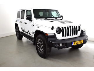 Jeep Wrangler Unlimited Hybride 280 KW plug inn 2.0T 80th Anniversary: In 06-2026 nieuw accu pakket bij Nefkens, waarde 15000! Airco, navi, dab, afneembare trekhaak, cruise, stuur en stoelverwarming, Apple carplay, hardtop, led koplampen, trailer ass, treeplanken