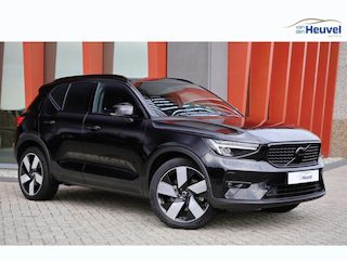 Volvo XC40 T4 Recharge Ultimate Dark | Stoelverwarming | Trekhaak | Parkeercamera | H/K | Pilot Assist | 20 Inch | BLIS | Keyless | Glossy Black