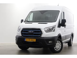 Ford Transit 350 L2H2 68 kWh 269pk Trend 100% Elektrisch LED/ACC/Snellader 115kW SOH 98,1% 04-2024