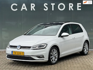 Volkswagen Golf 1.5 TSI Highline Business R Virtual / Pano / Camera