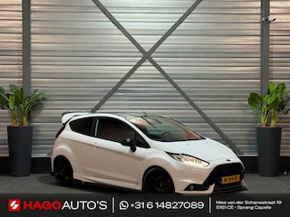 Ford Fiesta 1.6 ST2 LED/NAVI/CRUISE/RECARO/MAXTON/MILLTEK/CAMERA/PDC/DISTR+W-POMP-VV/STOELVERWARMING