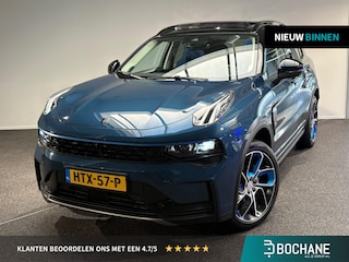 Lynk & Co 01 1.5 | Panoramadak | 360 Camera | Stoelverwarming | Trekhaak |