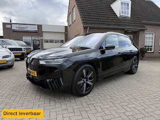 BMW iX xDrive40 Exec. Panoramadak Head-Up 21" Org. Nederlands