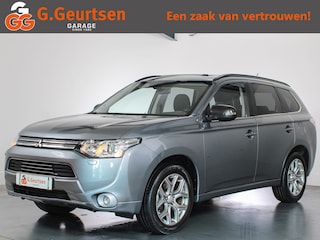 Mitsubishi Outlander 2.0 PHEV instyle Schuifdak, Dealeronderhouden, Trekhaak, Volleder,