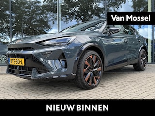 Cupra Formentor 1.5 TSI e-Hybrid VZ Performance 272 PK | Lichtmetalen Velgen | Panoramisch Schuif/kanteldak | Stoelverwarming | Stuurverwarming | Sennheiser Audio | Elektrisch verstelbare Stoelen met geheugen functie | Adaptive Cruise Control | Draadloos telefoonladen | Elektrische Achterklep |